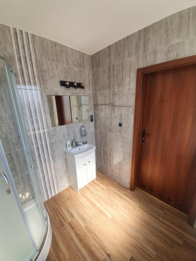 Lux Resort Krasnik Bagian luar foto