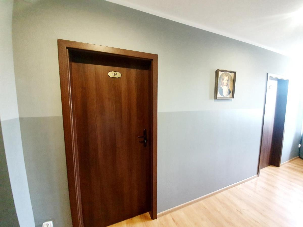 Lux Resort Krasnik Bagian luar foto