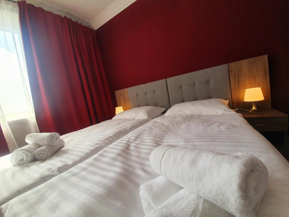 Lux Resort Krasnik Bagian luar foto