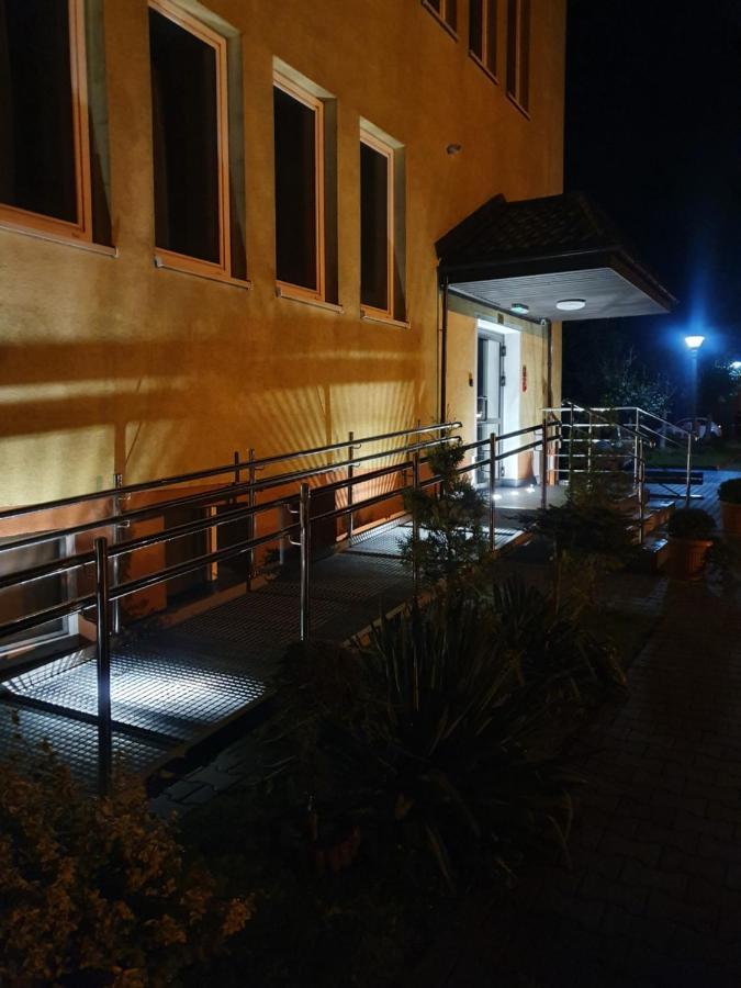 Lux Resort Krasnik Bagian luar foto